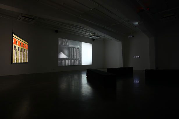 did i? (installation view), Hiraki Sawa  artclub1563, Seoul,  2011, photo © Hiraki Sawa